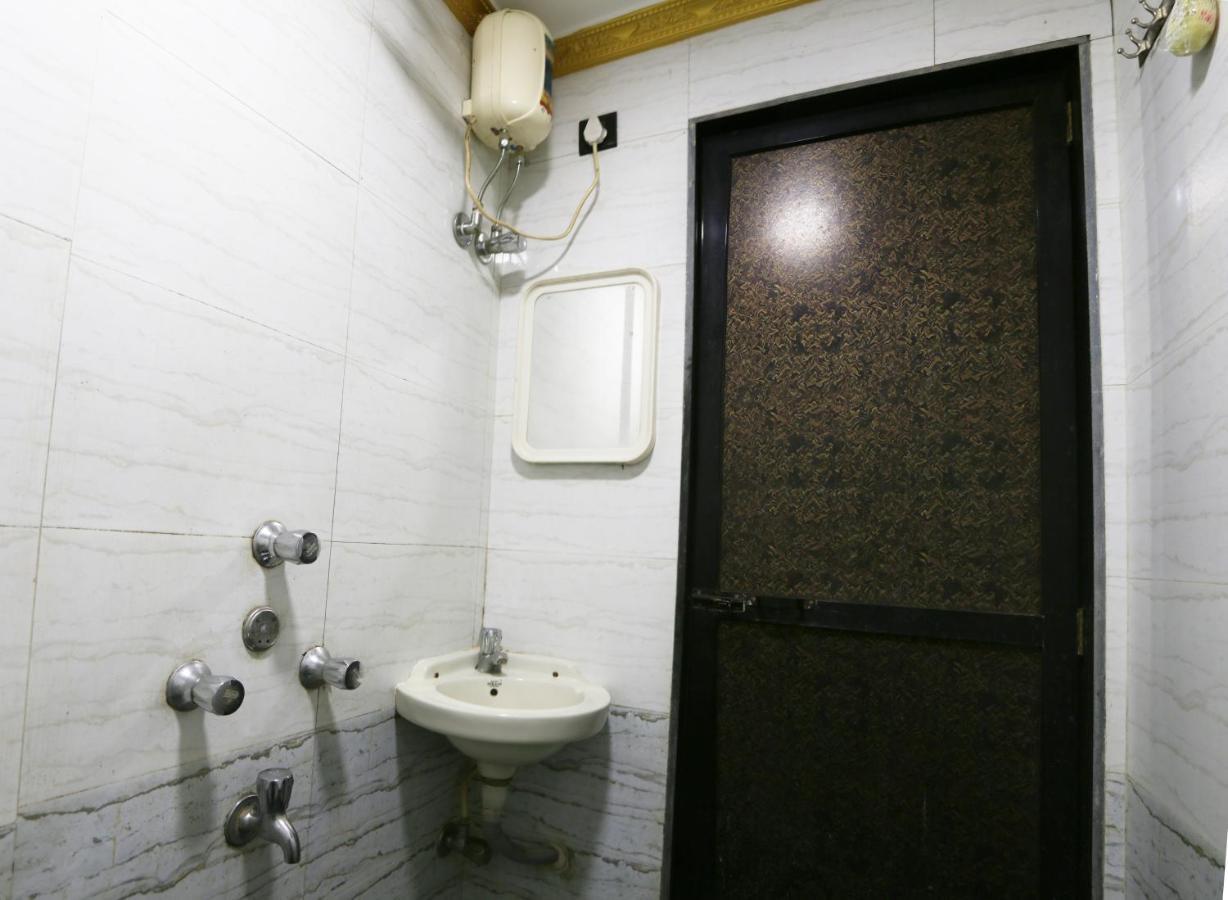 Relax Guest House มุมไบ ภายนอก รูปภาพ